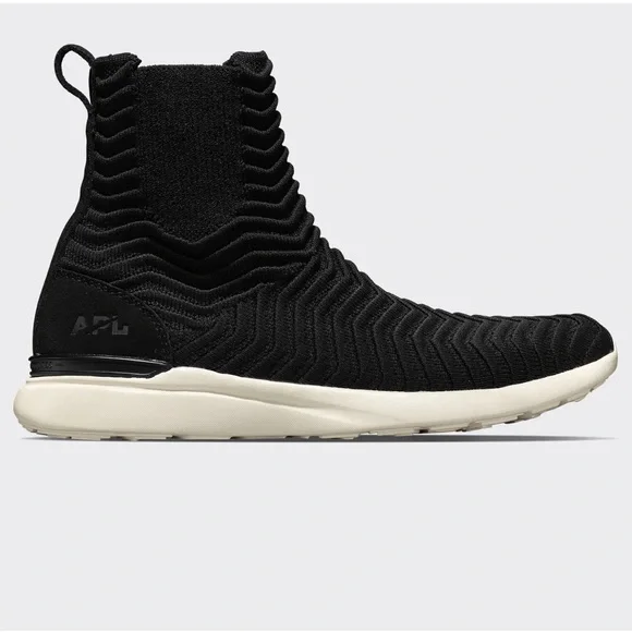 APL | Shoes | Apl Womens Techloom Chelsea Size Womens Us 